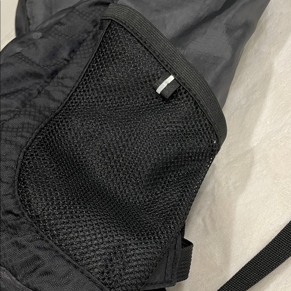 ☺️ Field & Stream Black Backpack - Picture 5 of 8